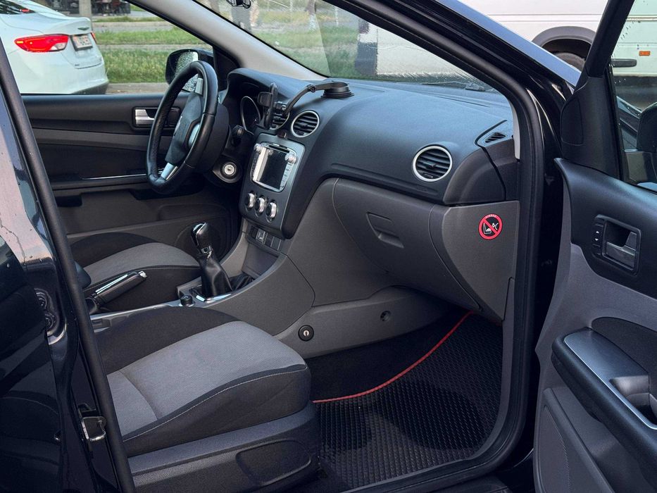 Продам Ford Focus 2011