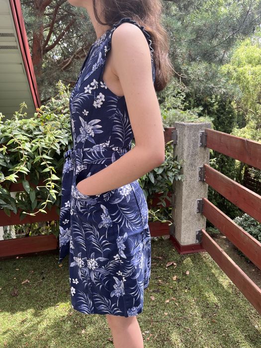 Sukienka niebieska Oasis, roz.34, piękna