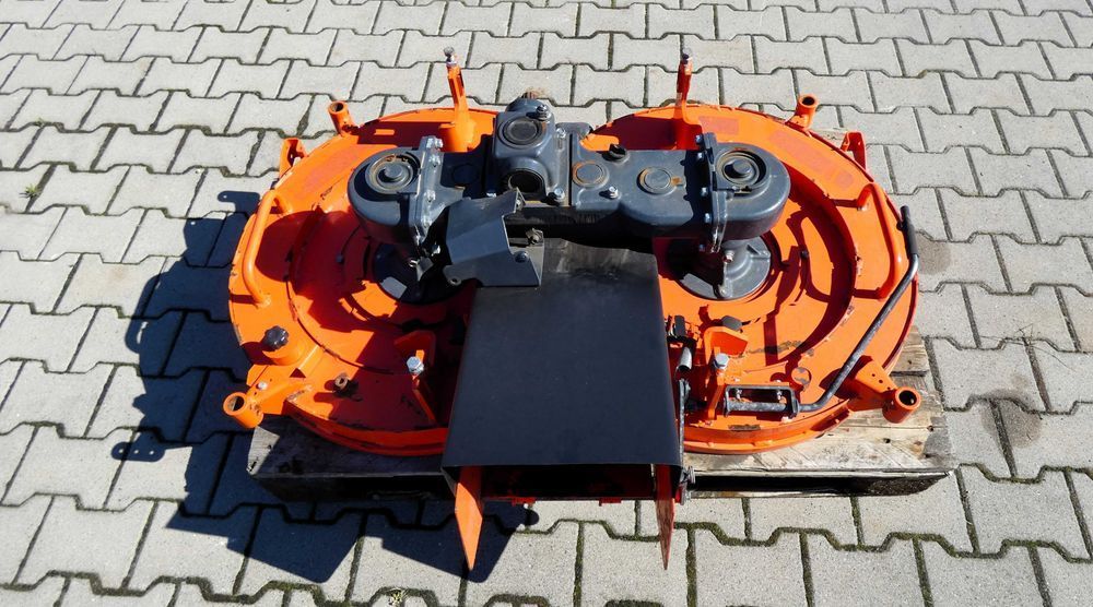 Agregat Tnący Kosisko Deck tnący do traktora Kubota G23 (300602.6) - Baras