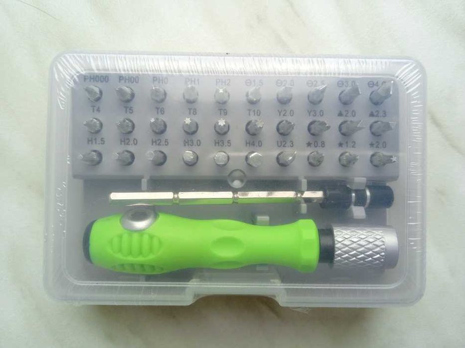 32 в 1. Універсальний набір. Викрутки.