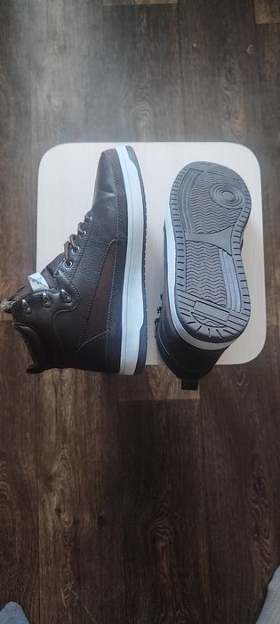 Чоловічі зимові ботинки кросівки