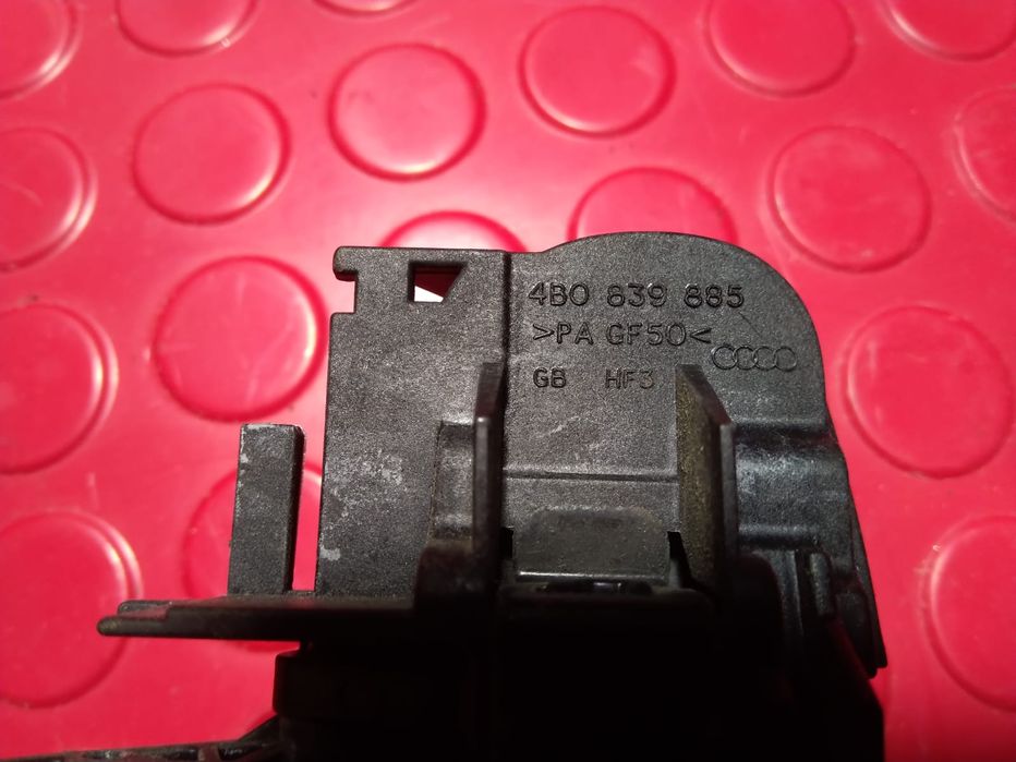 Puxador Exterior Porta Frente Direito - AUDI A3 Sportback (8PA)