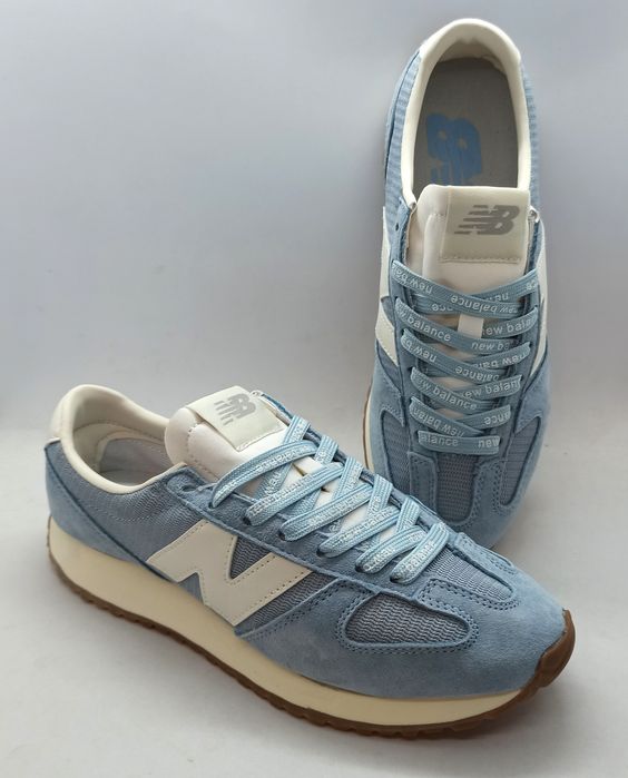New Balance кроссовки женские модные брендовые голубые с белым натуральная замша
