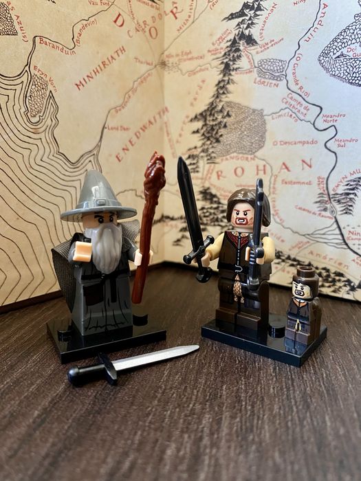 Set Completo Sociedade do Anel + Gollum com o Um Anel (Blocos de Montar Compatíveis com Lego)