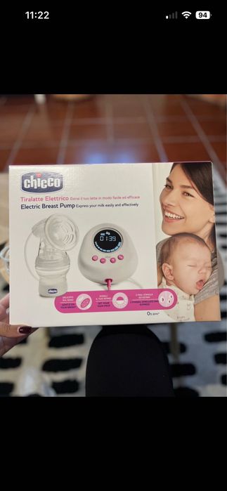 Chicco pump + breast pads
