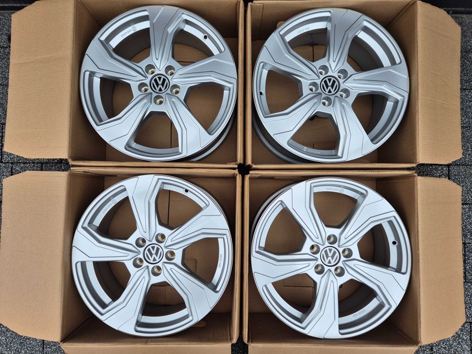 Felgi 17 do VW Polo VI 5x100 7J ET 51
