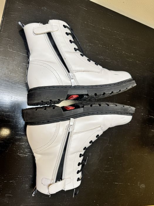 Botas brancas Levi’s 38