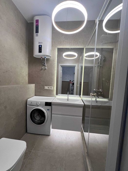 Продам однакімнатну квартиру в ЖК "Золоті стовпи" на Слобідці