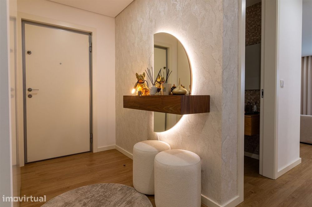Apartamento T3 semi-novo na Costa, Guimarães