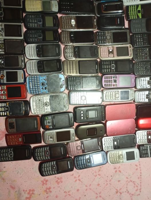 Телефони кнопочние бу