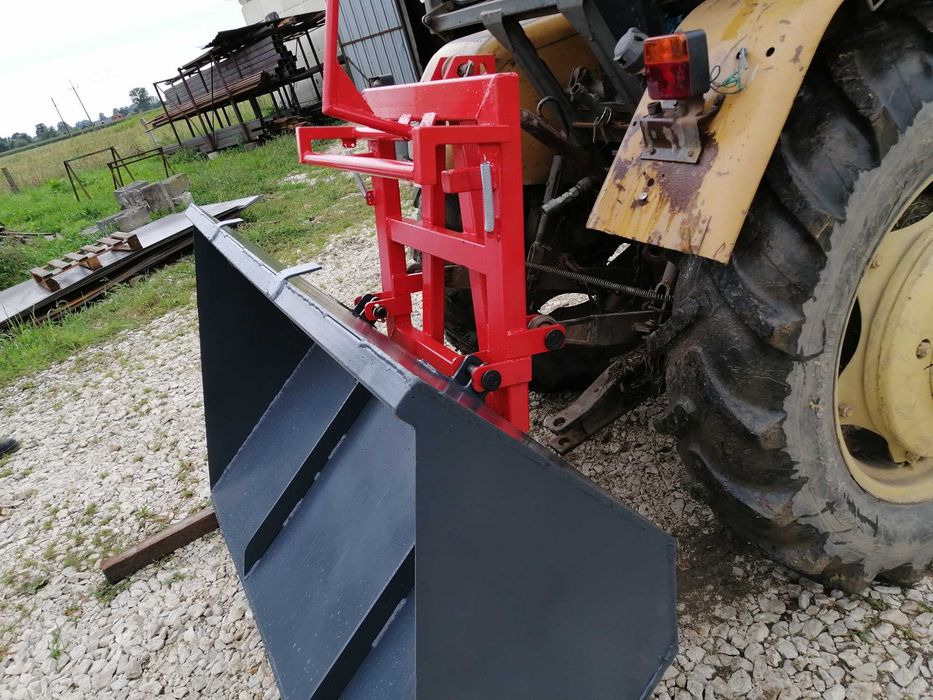 Łycha,łyżka do materiałów sypkich na tył ciągnika z KIPREM- RATY