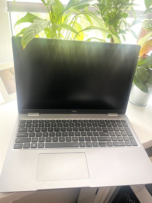 Dell Latitude 5520