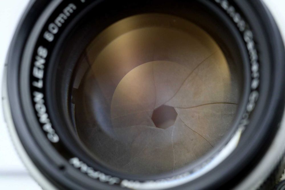 Canon  50mm F1.8 L-Mount