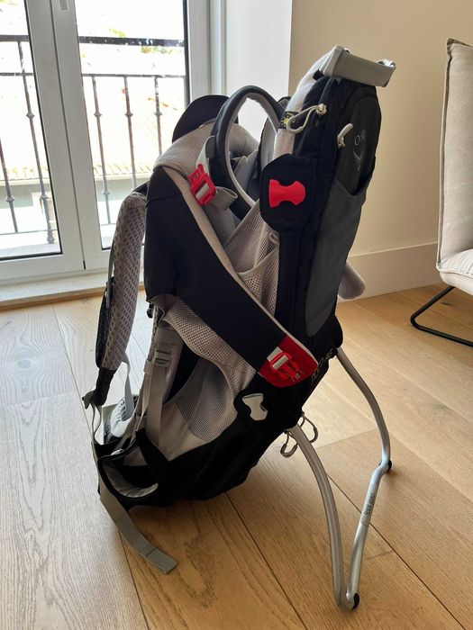 Mochila Porta-Bebé Osprey Poco AG + Capa de Chuva | Excelente Estado