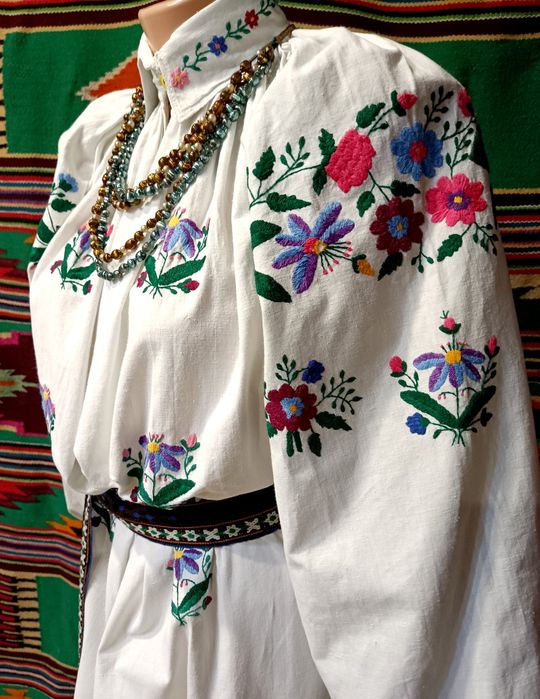 Старовинна Вінницька сорочка вишита Давня вишиванка Автентична сорочка
