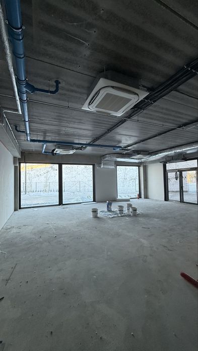 Lokal usługowy 189m2 na parterze