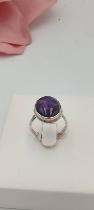 Srebrny pierścionek pr 925 Ametyst nowe