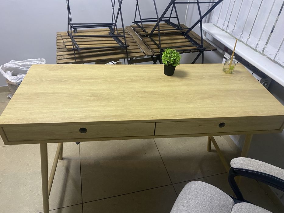 Стол письменный рабочий компьютерный офисный туалетный столик парта