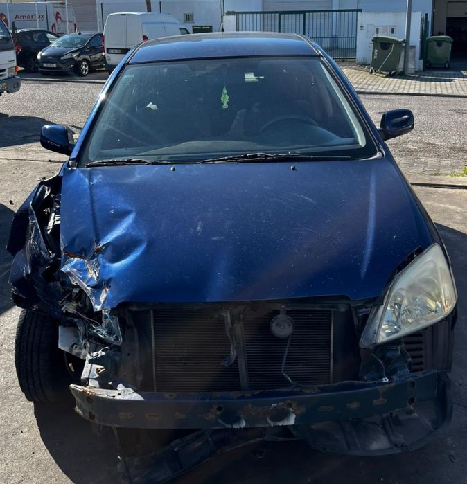 Carro Para Peças Toyota Corolla 2002 - 2006