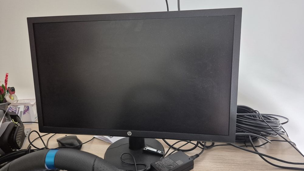 Monitor HP V24 Full HD