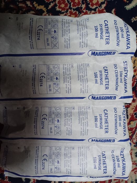 Strzykawki Margomed 100ml do cewnika, pega 30sztuk
