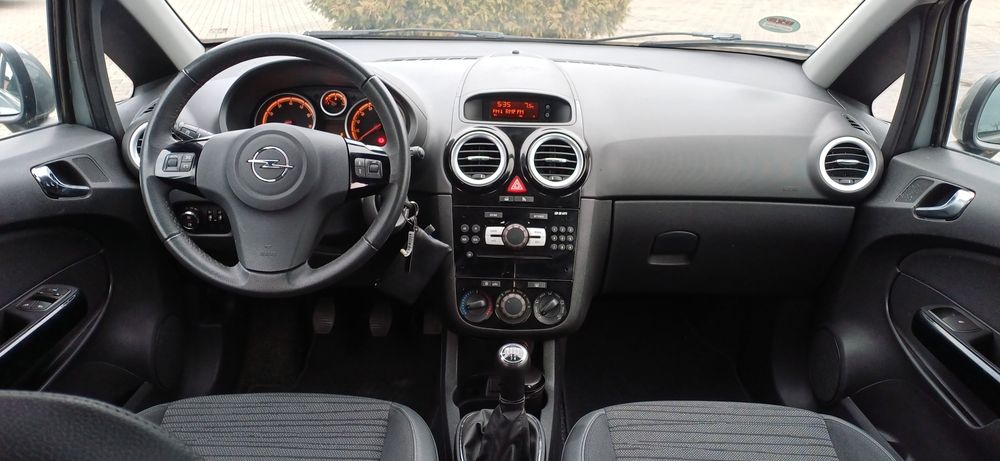 Opel Corsa 1.2 Benzyna 86km/Bogatsza Opcja/ Ładny Stan!