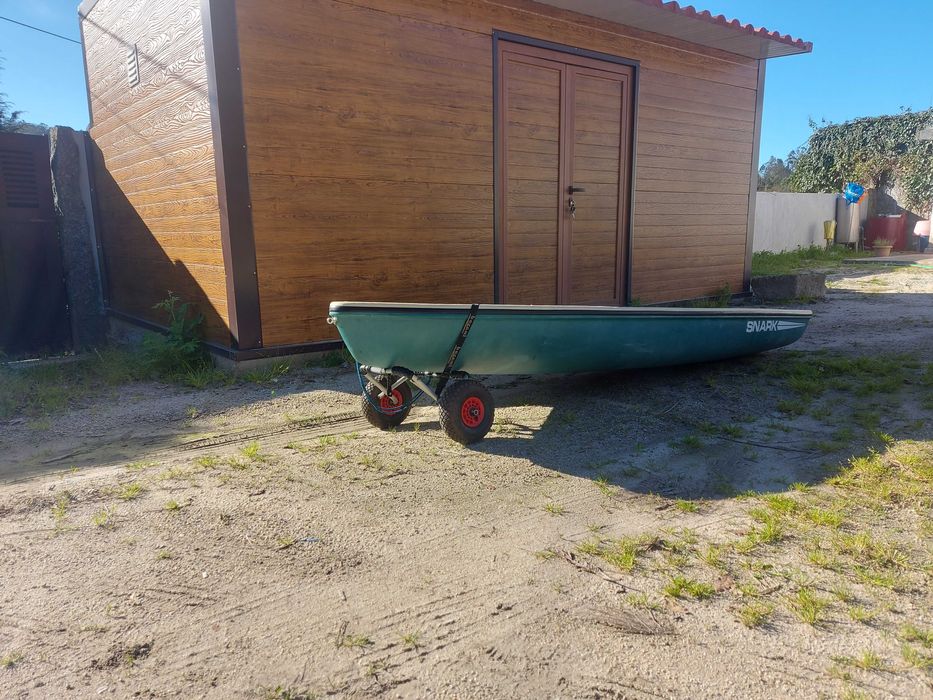 Vendo Barco à vela Snark, 5oo euros..