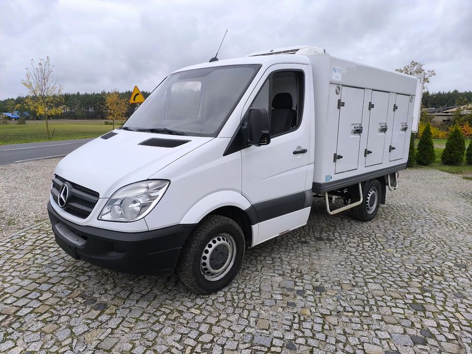 Mercedes-Benz Sprinter  Mercedes-Benz sprinter sprowadzony chłodnia mroźnia