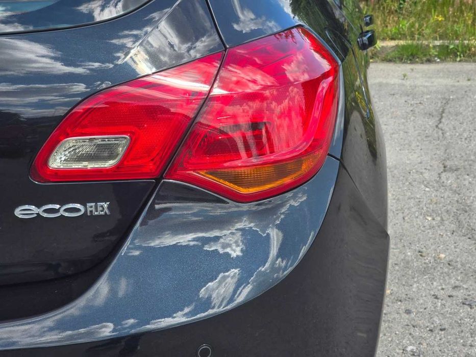 Продам  Opel Astra 2013. Можна в розстрочку, під викуп.