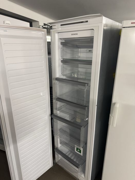 Zamrazarka Siemens No-Frost do zabudowy