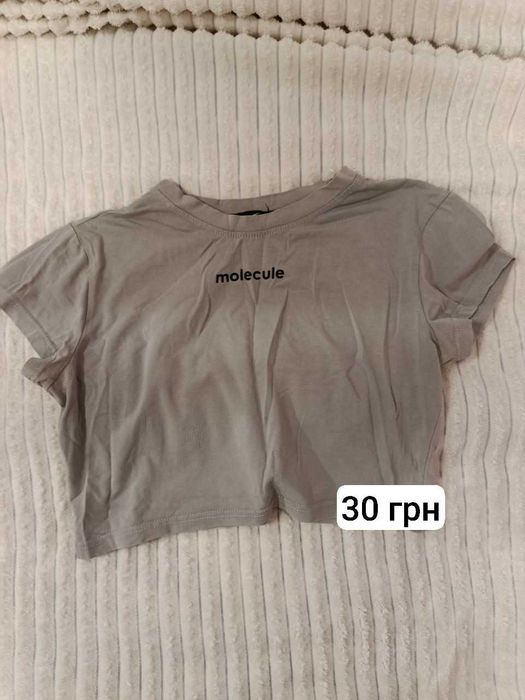 Лонгслів жіночій та топи