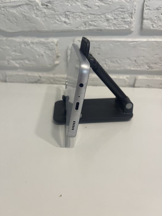 Продам телефон Samsung Galaxy A05 в хорошому стані