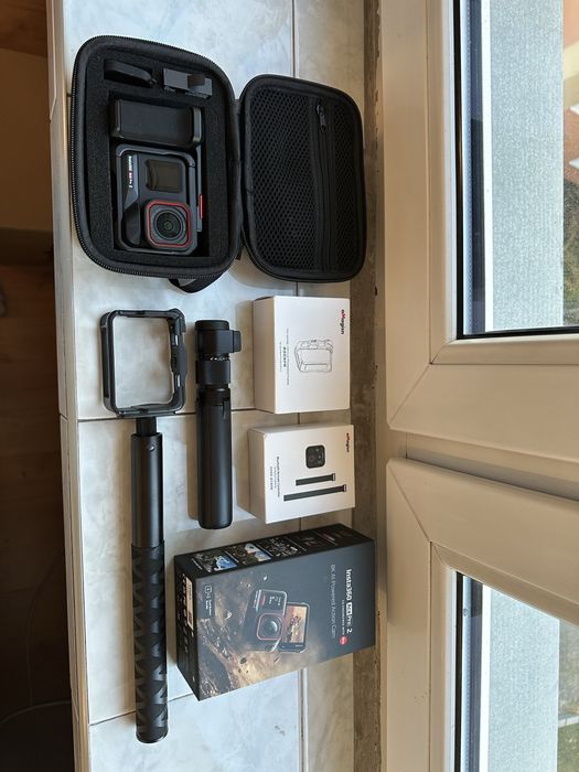 INSTA360 ace pro 2 (2 baterie) + dodatki | NOWY, gwarancja