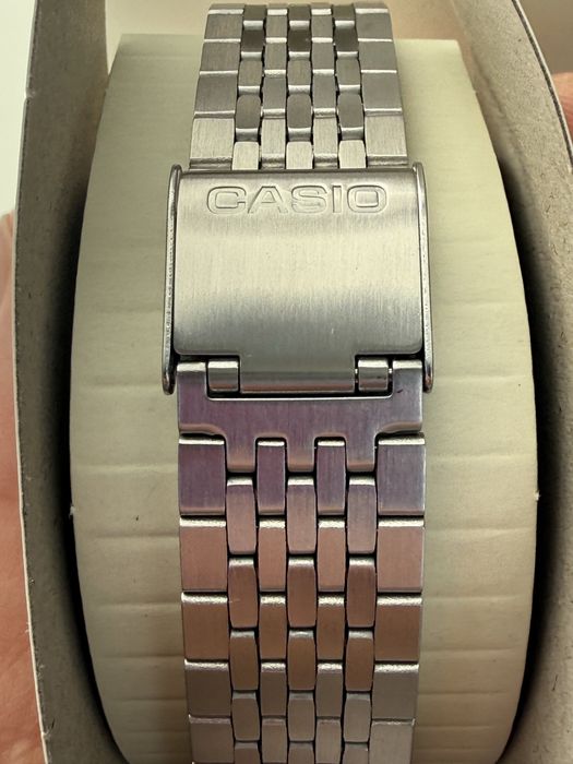 Zegarek Casio, step tracker