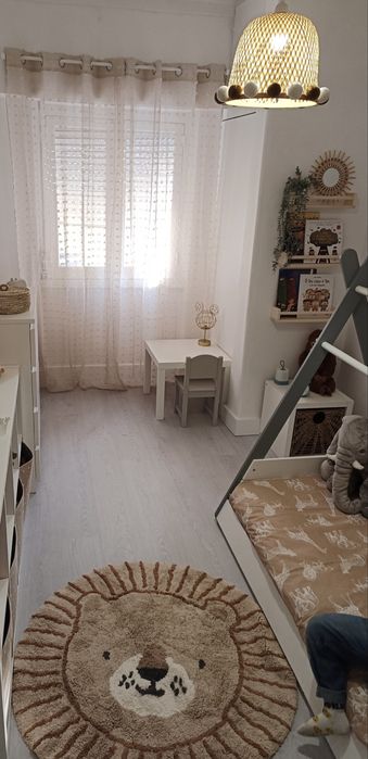 Texteis de Crianca , tapetes , mesa infantil