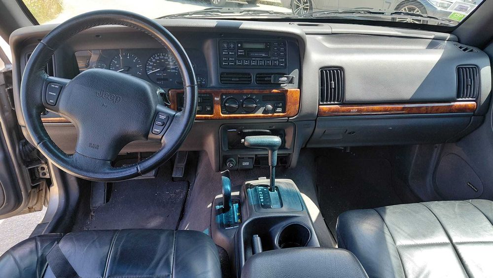 Jeep Grand Cherokee Limited 5.2 V8 GPL
