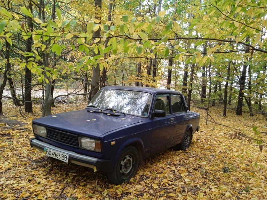 автомобіль ваз 2105