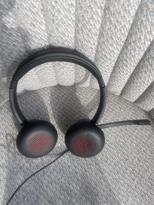 Słuchawki Bee H362 przewodowe z obrotowym mikrofonem