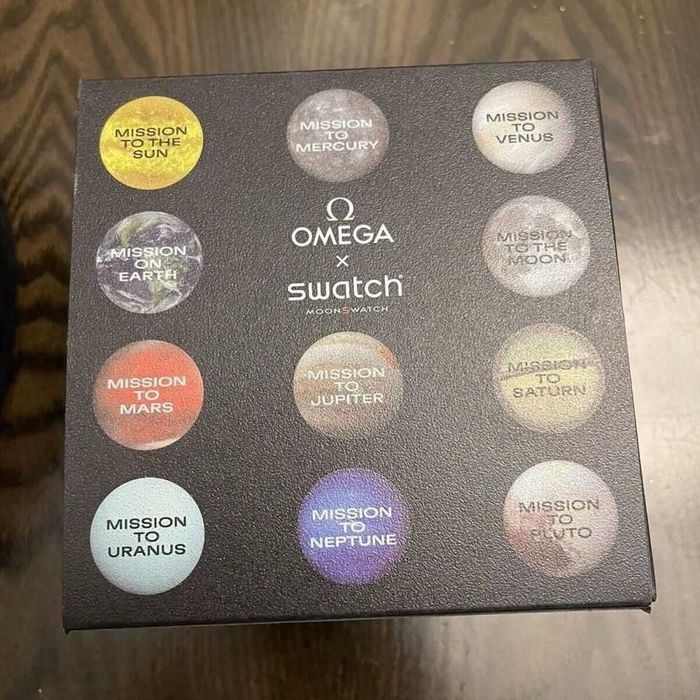 Omega x Swatch SO33A100 - Mercury Mission. Design Inspirowany Kosmosem