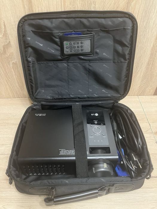 Projektor LG BX254 - DLP