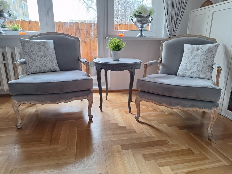 Fotele prowansalskie, ludwikowskie, ludwiki, klubowe, vintage, drewno