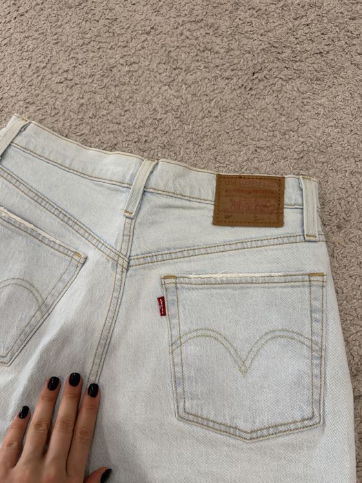 Джинсові шорти levis