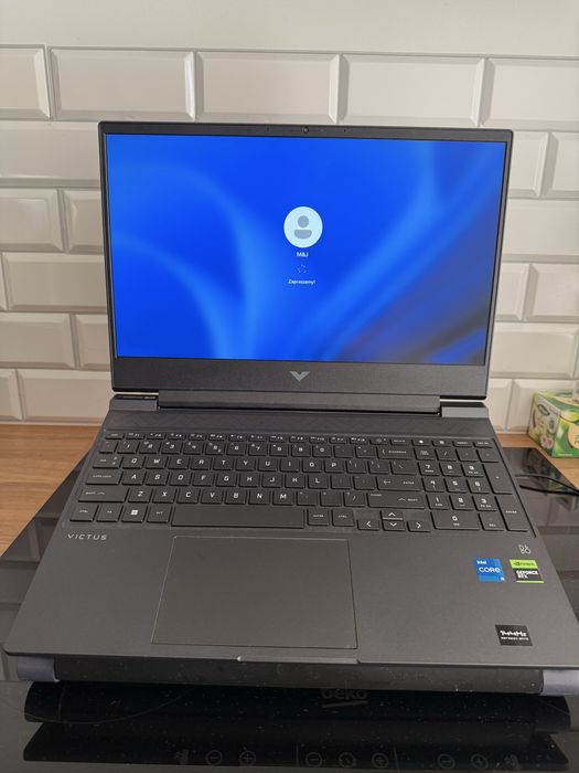 Laptop Gamingowy HP Victus 15-fa1332nw 16GB RTX4060 DLSS 3 W11