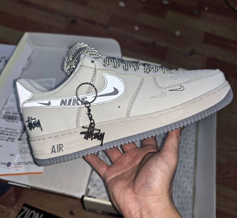 Кросівки Nike Air Force x Stussy, найк аір форс х стусі