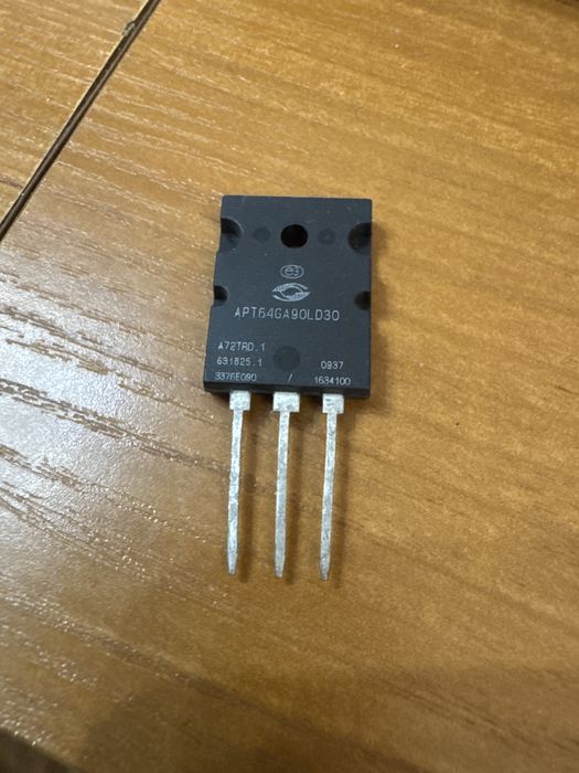 Tranzystor APT64GA90LD30