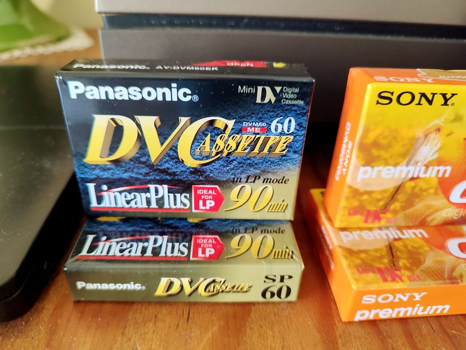 TDK Sony Panasonic Cassettes Video 8, Mini DV e CD-R Tudo Novo!