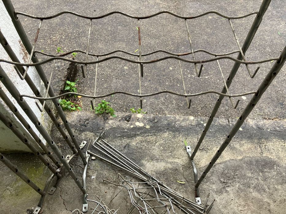 Garrafeira metálica