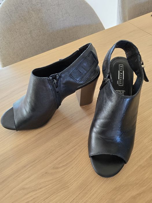 Buty damskie, sandały skórzane