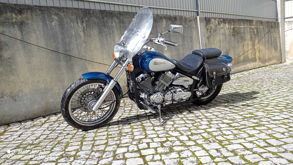 Vendo Yamaha Dragstar XVS 650 com 24000 quilómetros, super bem estimada como mostram as fotos.