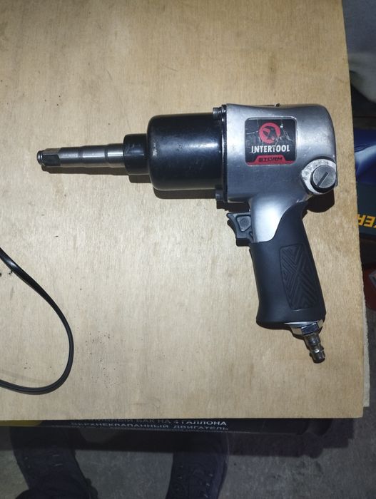 Пневмо гайковёрт intertool storm
